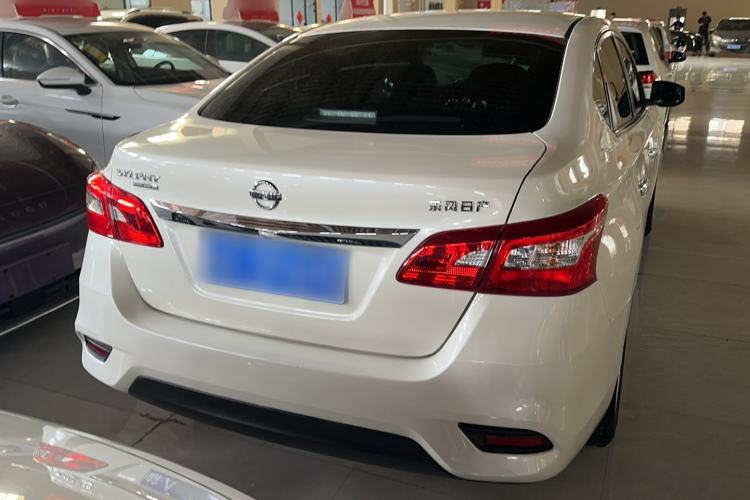 Used Nissan Sylphy 2022 Classic 1.6XE CVT Comfort Edition Exterior 5