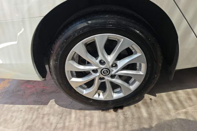 Used Nissan Sylphy 2022 Classic 1.6XE CVT Comfort Edition Exterior 5