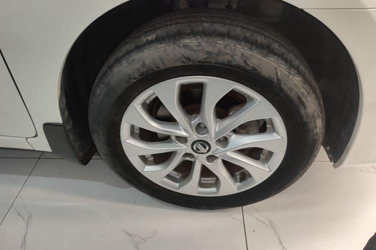 Used Nissan Sylphy 2022 Classic 1.6XL CVT Luxury Edition Exterior 5