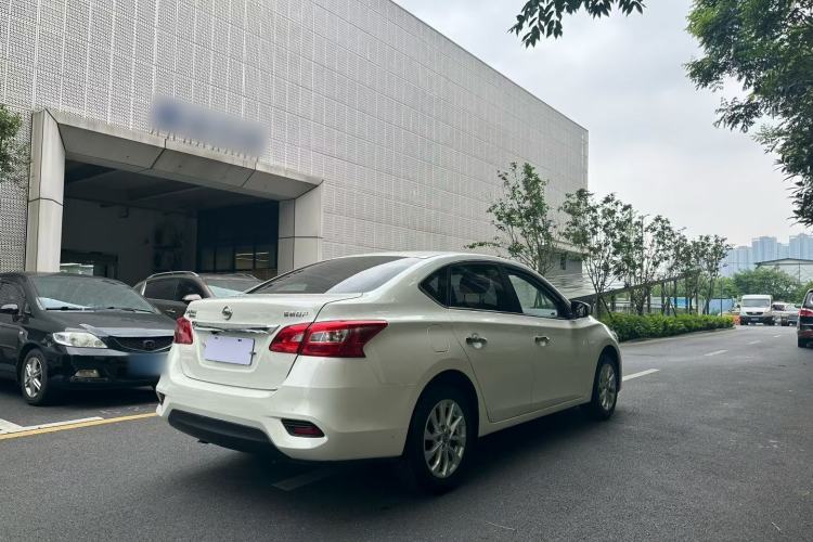 Used Nissan Sylphy 2022 Classic 1.6XE CVT Comfort Edition Exterior 5