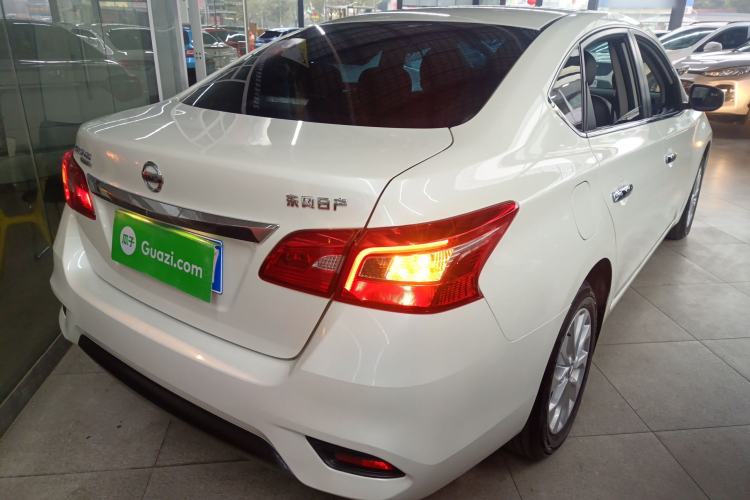 Used Nissan Sylphy 2022 Classic 1.6XL CVT Luxury Edition Exterior 5