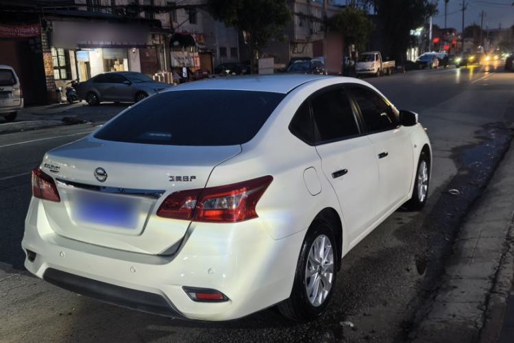 Used Nissan Sylphy 2022 Classic 1.6XL CVT Luxury Edition Exterior 5