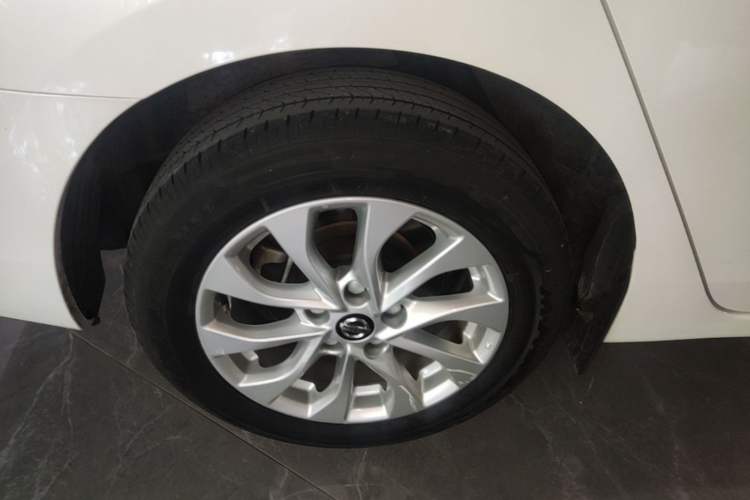 Used Nissan Sylphy 2022 Classic 1.6XE CVT Comfort Edition Exterior 5