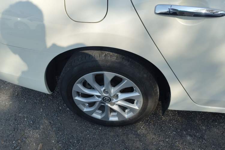 Used Nissan Sylphy 2022 Classic 1.6XL CVT Luxury Edition Exterior 5