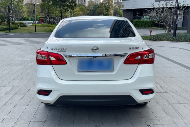 Used Nissan Sylphy 2022 Classic 1.6XE CVT Comfort Edition Exterior 6