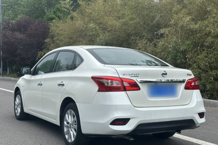 Used Nissan Sylphy 2022 Classic 1.6XE CVT Comfort Edition Exterior 7