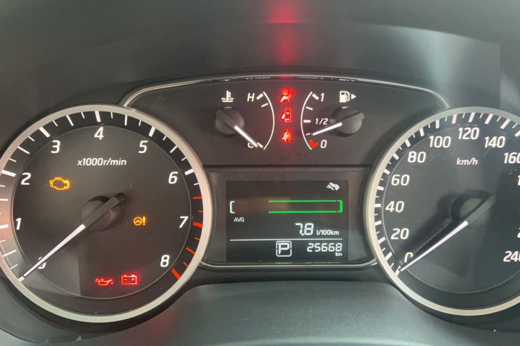Used Nissan Sylphy 2022 Classic 1.6XE CVT Comfort Edition Exterior 7