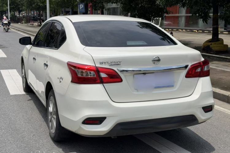 Used Nissan Sylphy 2022 Classic 1.6XE CVT Comfort Edition Exterior 7