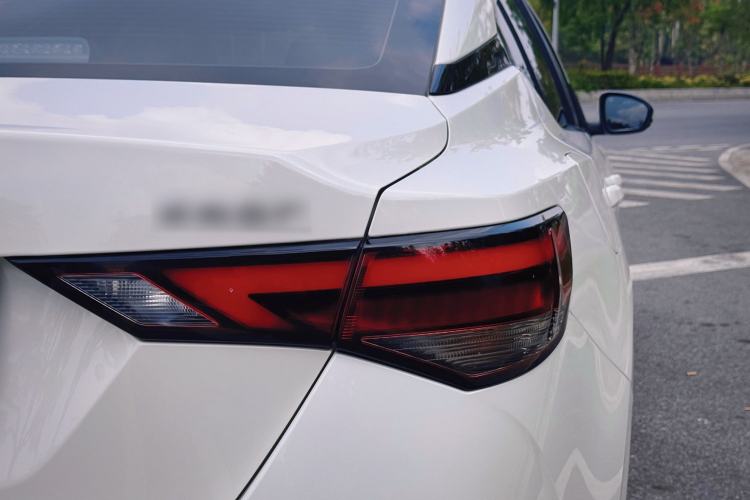 Used Nissan Sylphy 2022 1.6L XL CVT Enjoyment Edition Exterior 8