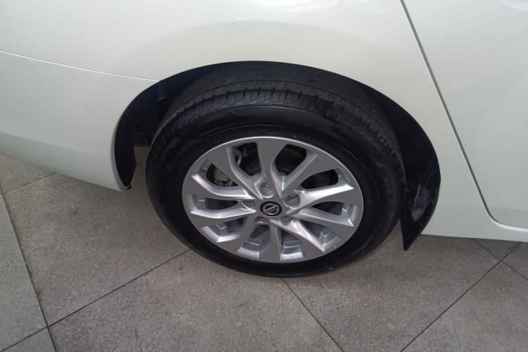 Used Nissan Sylphy 2022 Classic 1.6XL CVT Luxury Edition Exterior 8