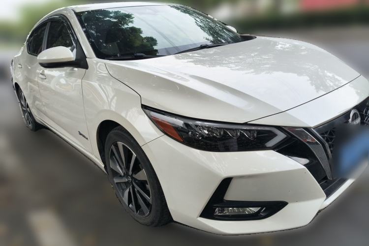 Used Nissan Sylphy 2022 e-POWER MAX with Advanced Electric Drive Autopilot Front Right 45 Deg