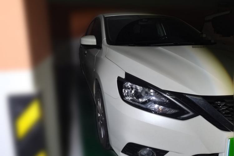 Used Nissan Sylphy 2022 Classic 1.6XL CVT Luxury Edition Front Right 45 Deg