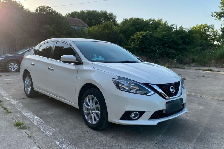 Used Nissan Sylphy 2022 Revised Version Classic 1.6XL CVT Luxury Edition Front Right 45 Deg