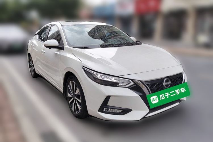 Used Nissan Sylphy 2022 Electric-Drive e-POWER Ultra-Luxury Version Front Right 45 Deg