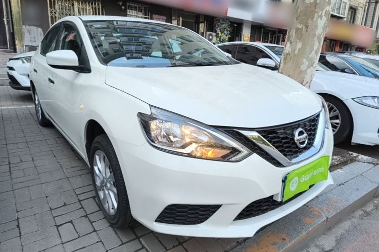 Used Nissan Sylphy 2022 Classic 1.6XE Manual Comfort Edition Front Right 45 Deg