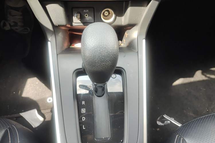 Used Nissan Sylphy 2022 Classic 1.6XE CVT Comfort Edition Gear Lever