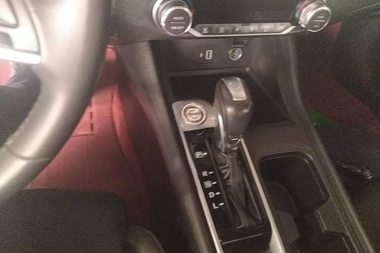 Used Nissan Sylphy 2022 1.6L XL CVT Enjoyment Edition Gear Lever