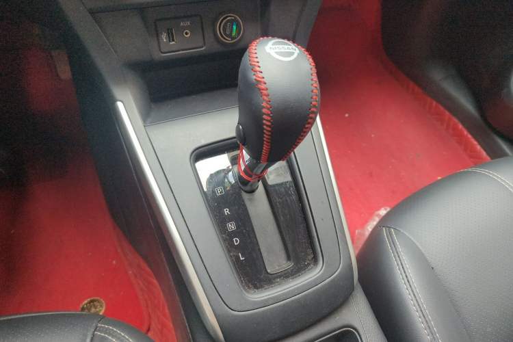 Used Nissan Sylphy 2022 Classic 1.6XE CVT Comfort Edition Gear Lever