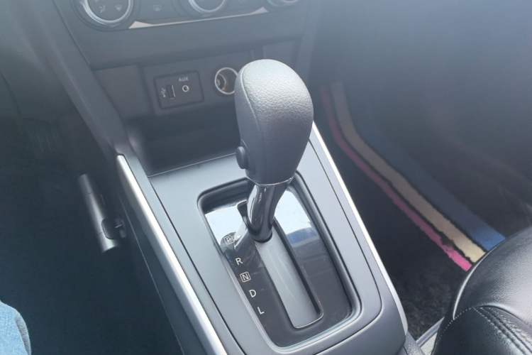 Used Nissan Sylphy 2022 Classic 1.6XE CVT Comfort Edition Gear Lever