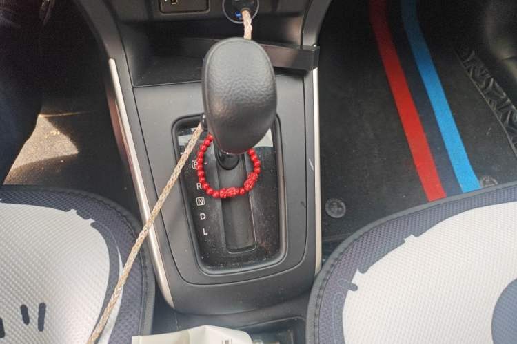 Used Nissan Sylphy 2022 Classic 1.6XE CVT Comfort Edition Gear Lever