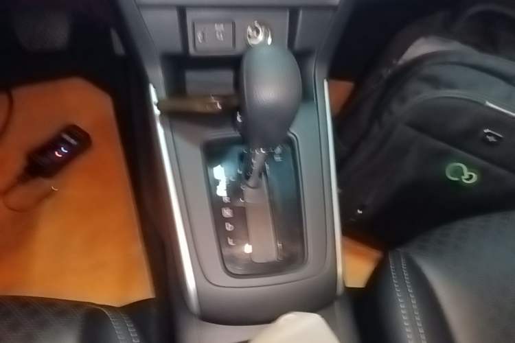 Used Nissan Sylphy 2022 Classic 1.6XE CVT Comfort Edition Gear Lever