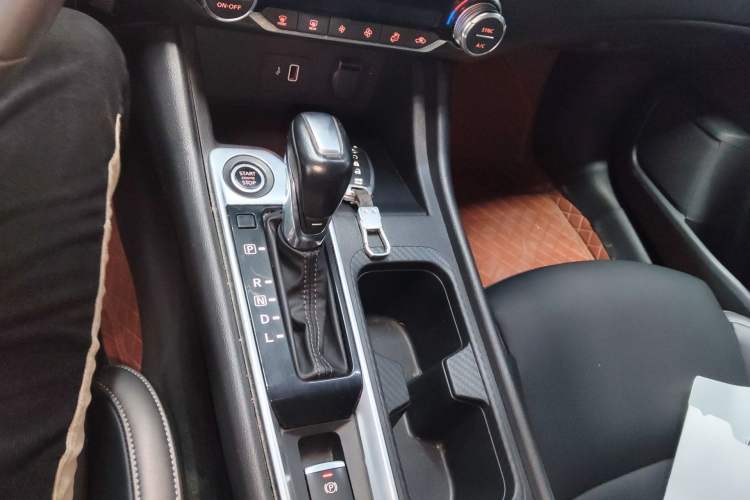 Used Nissan Sylphy 2022 1.6L XL CVT Enjoyment Edition Gear Lever