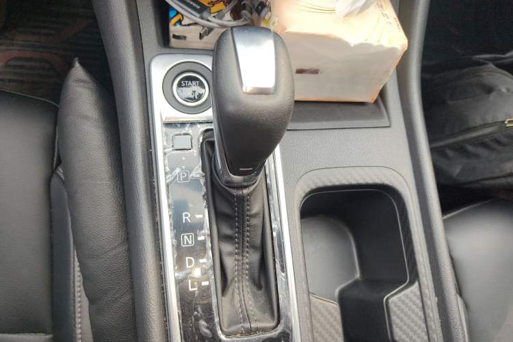 Used Nissan Sylphy 2022 1.6L XL CVT Enjoyment Edition Gear Lever
