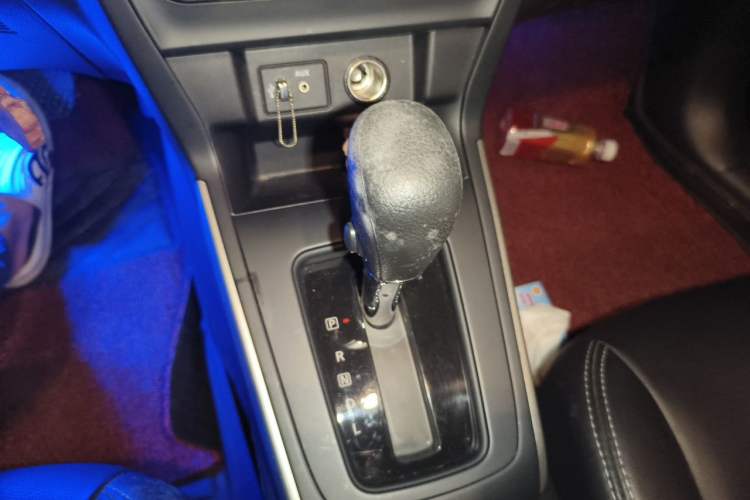 Used Nissan Sylphy 2022 Classic 1.6XE CVT Comfort Edition Gear Lever