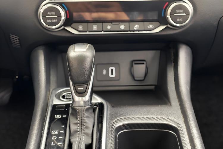 Used Nissan Sylphy 2022 1.6L XL CVT Enjoyment Edition Gear Lever
