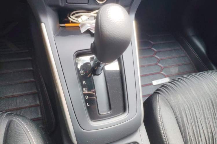 Used Nissan Sylphy 2022 Classic 1.6XE CVT Comfort Edition Gear Lever