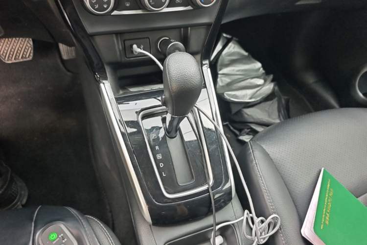 Used Nissan Sylphy 2022 Classic 1.6XL CVT Luxury Edition Gear Lever