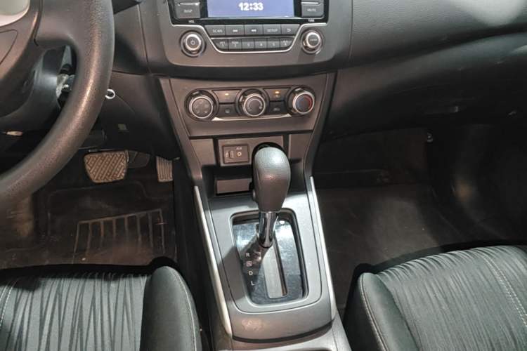 Used Nissan Sylphy 2022 Classic 1.6XE CVT Comfort Edition Gear Lever