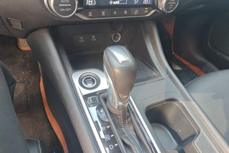 Used Nissan Sylphy 2022 1.6L XL CVT Enjoyment Edition Gear Lever
