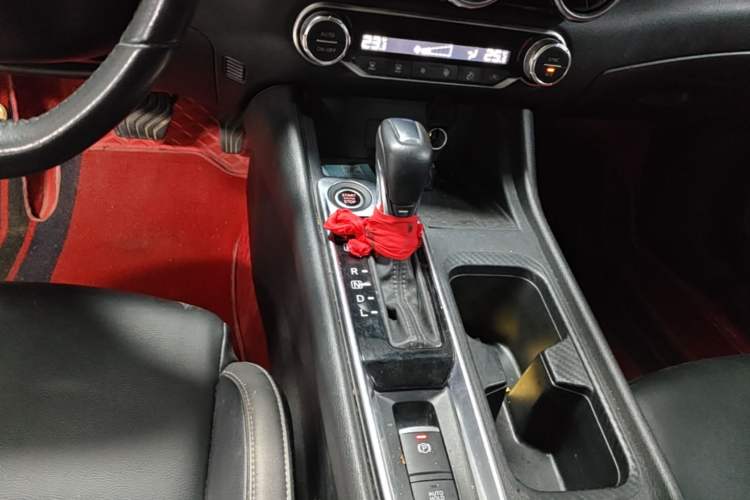 Used Nissan Sylphy 2022 1.6L XL CVT Enjoyment Edition Gear Lever