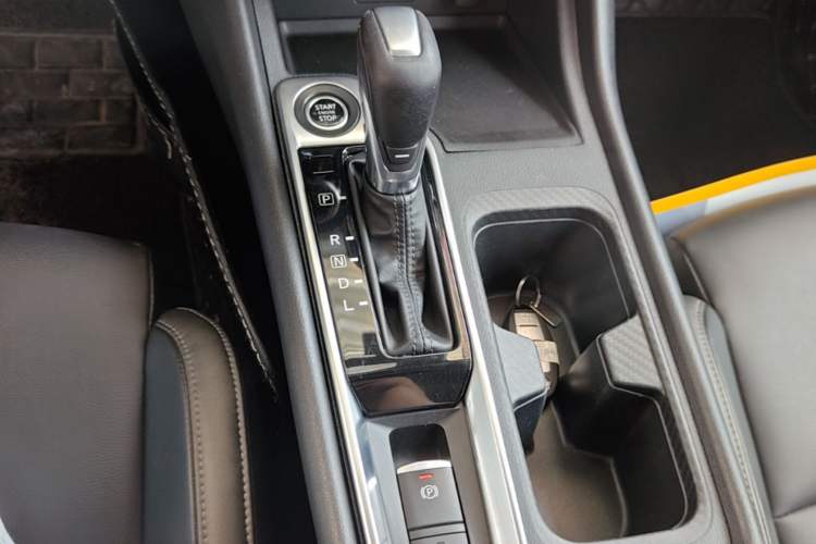 Used Nissan Sylphy 2022 1.6L XL CVT Enjoyment Edition Gear Lever
