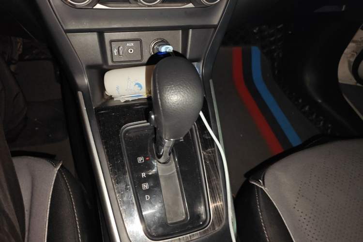 Used Nissan Sylphy 2022 Classic 1.6XE CVT Comfort Edition Gear Lever