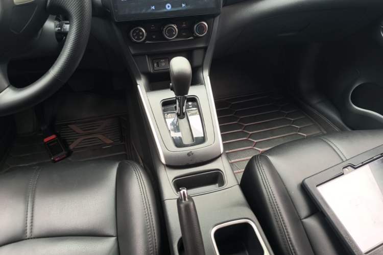 Used Nissan Sylphy 2022 Classic 1.6XE CVT Comfort Edition Gear Lever