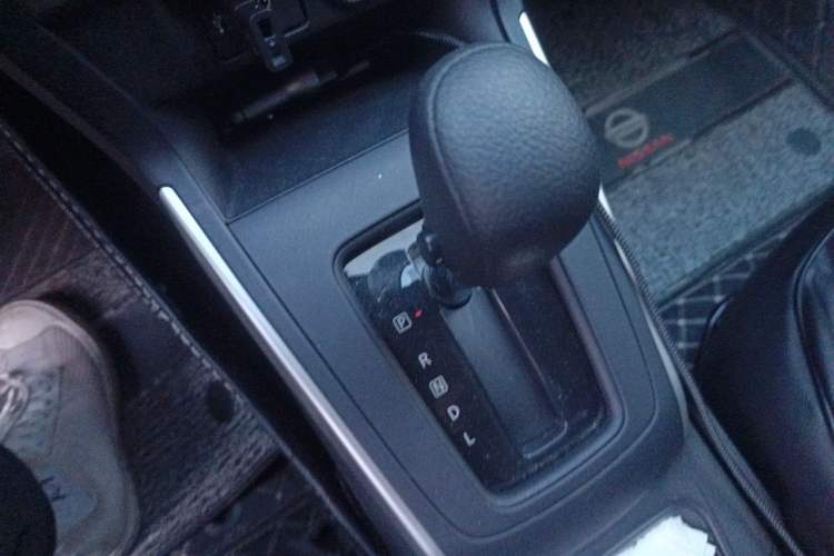 Used Nissan Sylphy 2022 Classic 1.6XE CVT Comfort Edition Gear Lever