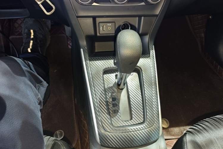 Used Nissan Sylphy 2022 Classic 1.6XE CVT Comfort Edition Gear Lever