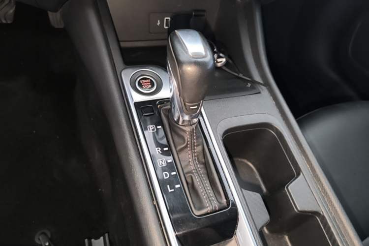 Used Nissan Sylphy 2022 1.6L XL CVT Enjoyment Edition Gear Lever