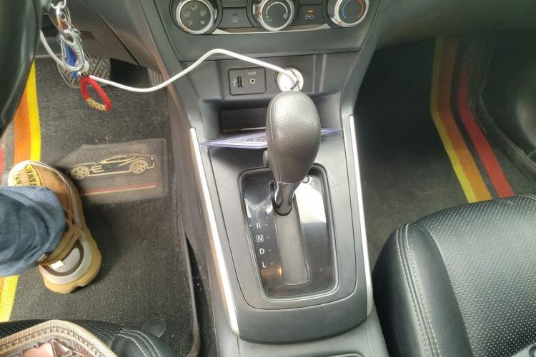 Used Nissan Sylphy 2022 Classic 1.6XE CVT Comfort Edition Gear Lever