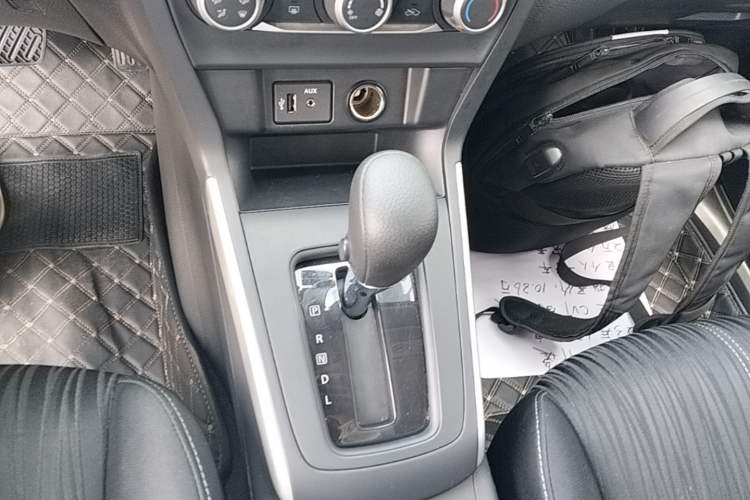 Used Nissan Sylphy 2022 Classic 1.6XE CVT Comfort Edition Gear Lever