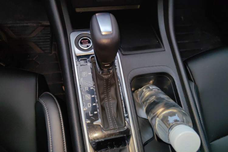 Used Nissan Sylphy 2022 1.6L XL CVT Smart Enjoyment Version Gear Lever