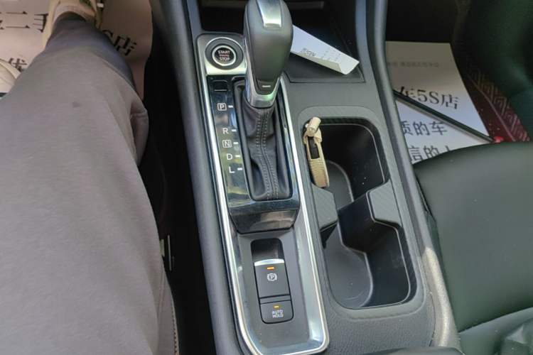 Used Nissan Sylphy 2022 1.6L XL CVT Enjoyment Edition Gear Lever