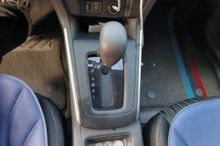 Used Nissan Sylphy 2022 Classic 1.6XE CVT Comfort Edition Gear Lever