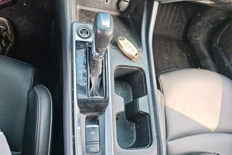 Used Nissan Sylphy 2022 1.6L XL CVT Enjoyment Edition Gear Lever