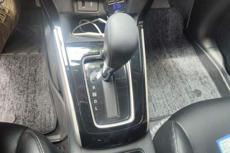 Used Nissan Sylphy 2022 Classic 1.6XL CVT Luxury Edition Gear Lever