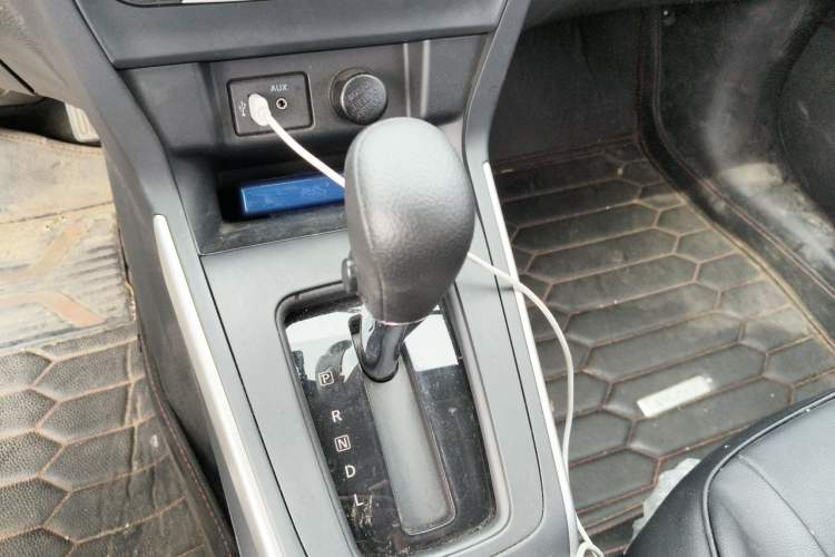 Used Nissan Sylphy 2022 Classic 1.6XE CVT Comfort Edition Gear Lever