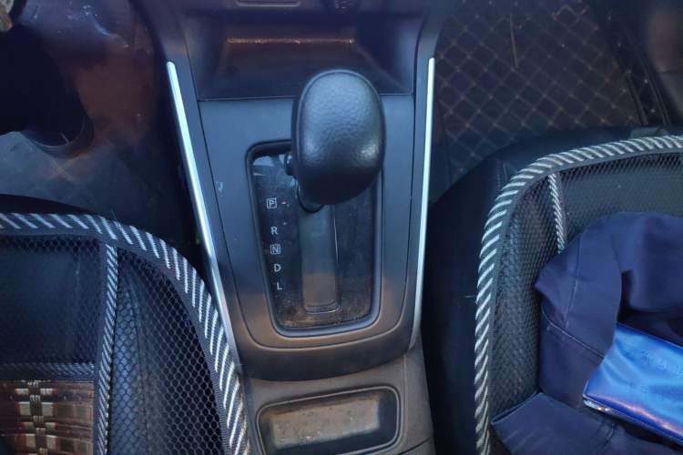 Used Nissan Sylphy 2022 Classic 1.6XE CVT Comfort Edition Gear Lever