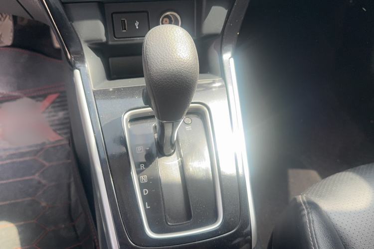 Used Nissan Sylphy 2022 Classic 1.6XL CVT Luxury Edition Gear Lever